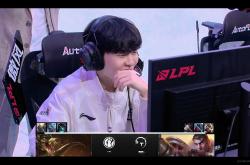 九游体育-Rookie重返赛场，领先优势明显首场状态出色，澳大利亚队观众沸腾！