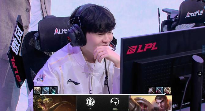 九游体育-Rookie重返赛场，领先优势明显首场状态出色，澳大利亚队观众沸腾！