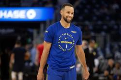 九游娱乐-包含库里在美国队比赛中关键助攻，关键助攻引发热议！的词条