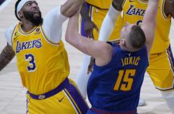 九游-Rookie关键节点突破纪录，湖人带队取胜！的简单介绍