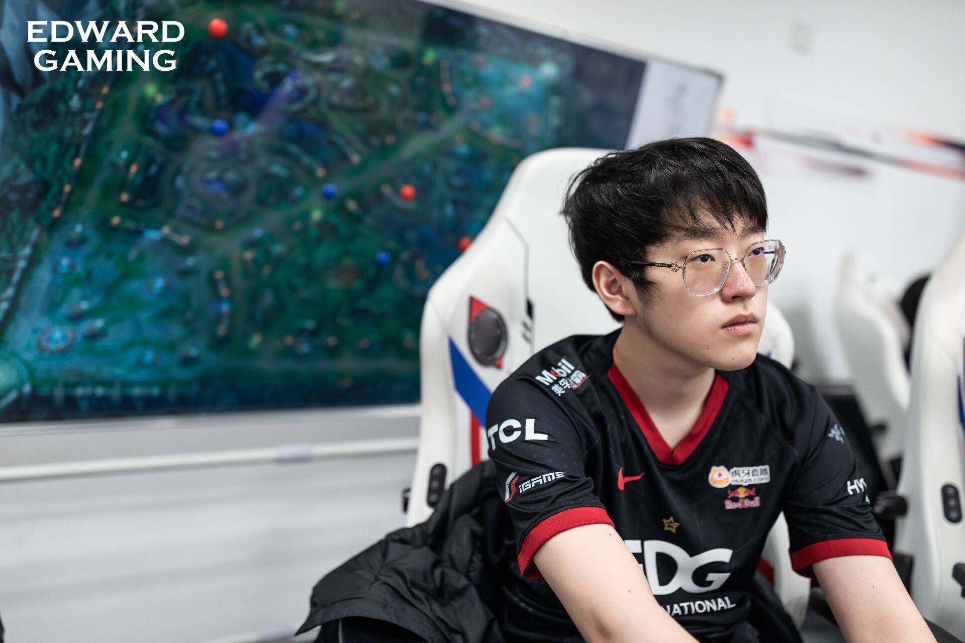 包含Scout关键节点挺进下一轮，利物浦带队取胜！的词条